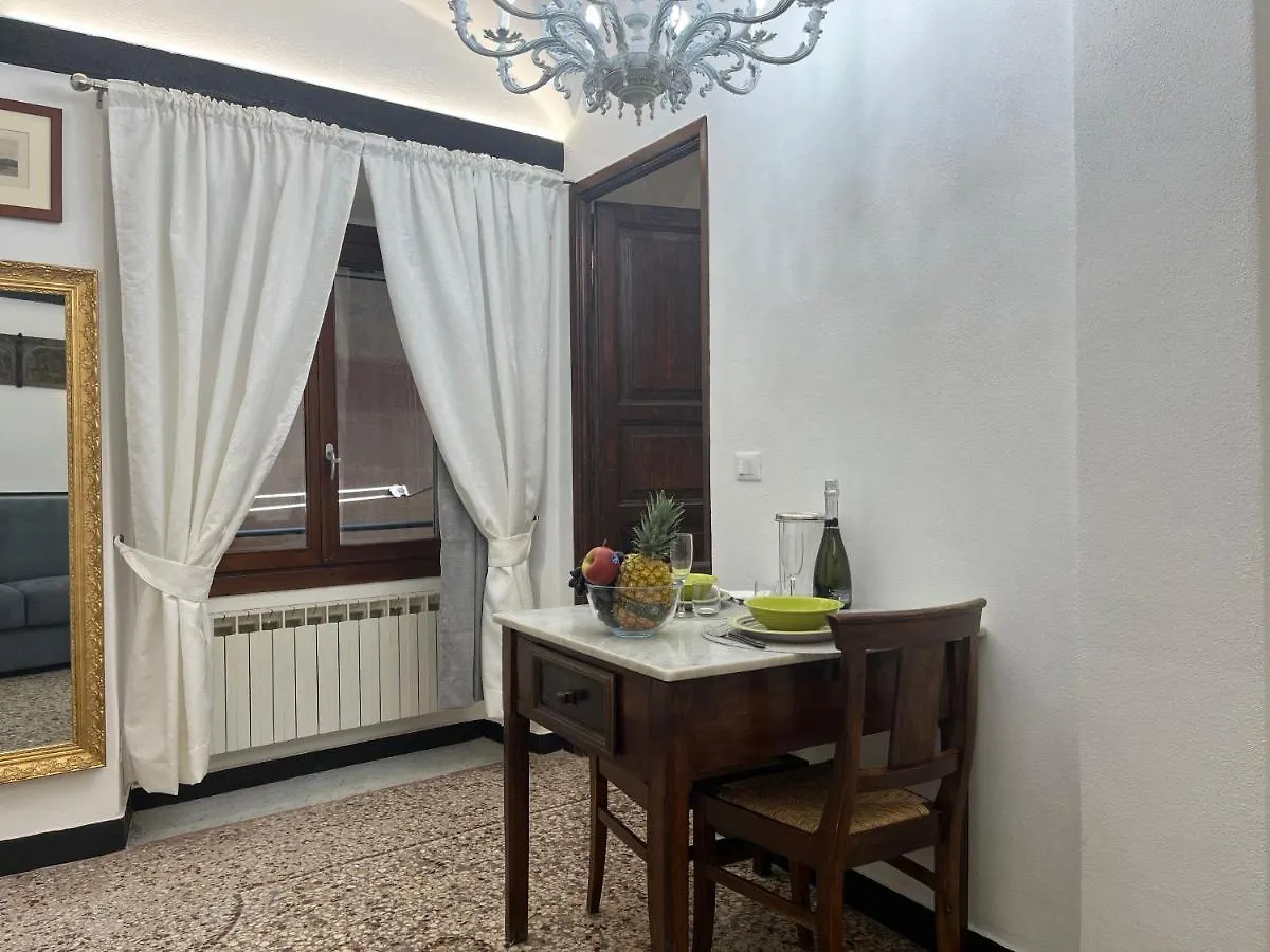 Dimora Borsotto Palazzo Storico, Acquario, Porto Antico Apartment Genoa